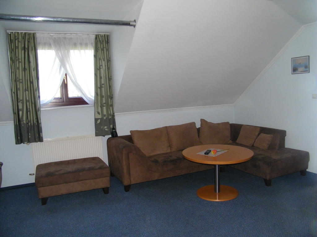 Hotel Restauracja Tawerna Gliwice Rom bilde
