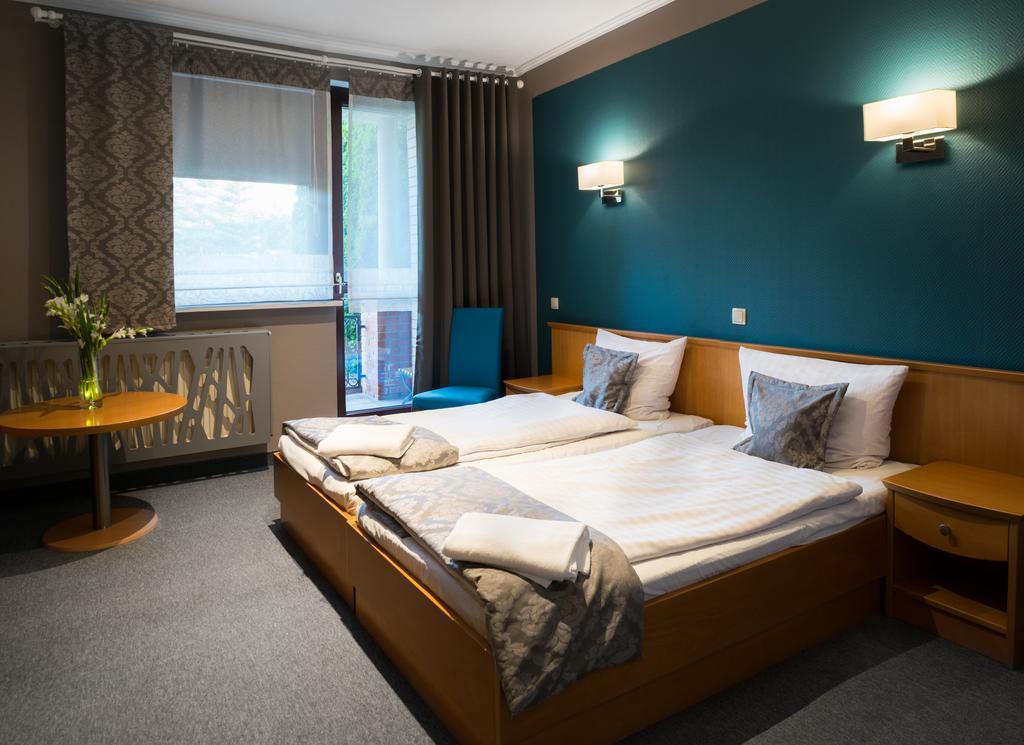 Hotel Restauracja Tawerna Gliwice Eksteriør bilde
