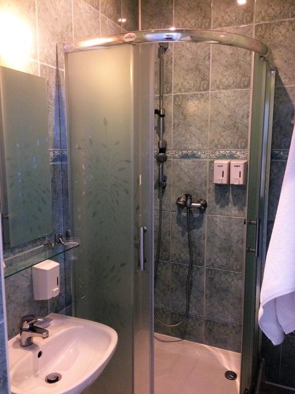 Hotel Restauracja Tawerna Gliwice Eksteriør bilde